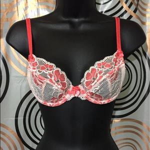 Adore Me laced Bra Sz 34A